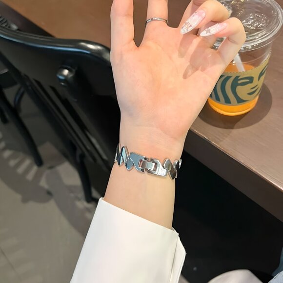 Apple Watch Band Adjustable Thunder Slim Stylish Strap Silver Stainless - Picture 4 of 6